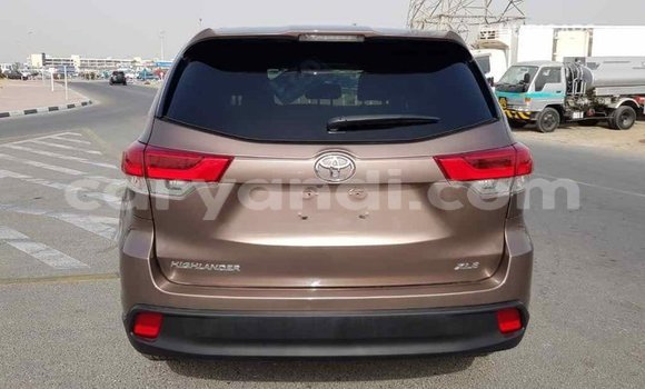 Buy Import Toyota Highlander Brown Car in Import - Dubai in Zambia Buy Import Toyota Highlander Brown Car in Import - Dubai in Zambia