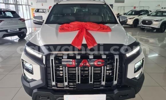 Tenga Tsaru JAC J7 (Binyue) Chena Mota in Kabwe in Zambia Tenga Tsaru JAC J7 (Binyue) Chena Mota in Kabwe in Zambia