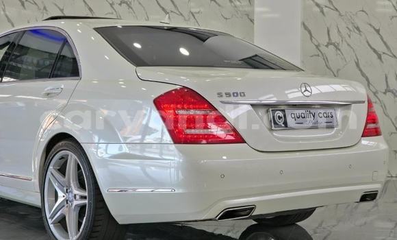 Tenga Tsaru Mercedes‒Benz S–Class Chena Mota in Kabwe in Zambia Tenga Tsaru Mercedes‒Benz S–Class Chena Mota in Kabwe in Zambia
