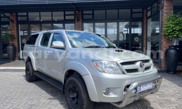 Acheter Occasion Voiture Toyota Hilux Gris à Kabwe, Zambie Acheter Occasion Voiture Toyota Hilux Gris à Kabwe, Zambie