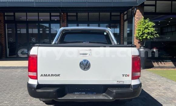 Buy Used Volkswagen Amarok White Car in Kabwe in Zambia Buy Used Volkswagen Amarok White Car in Kabwe in Zambia