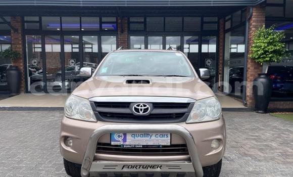 Tenga Tsaru Toyota Fortuner Zvimwe Mota in Kabwe in Zambia Tenga Tsaru Toyota Fortuner Zvimwe Mota in Kabwe in Zambia