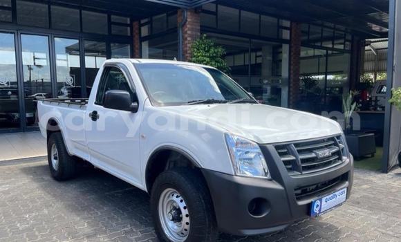 Buy Used Isuzu KB White Car in Kabwe in Zambia Buy Used Isuzu KB White Car in Kabwe in Zambia