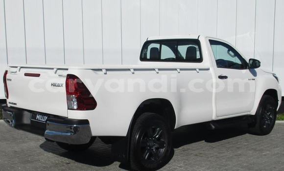 Tenga Tsaru Toyota Hilux Chena Mota in Kabwe in Zambia Tenga Tsaru Toyota Hilux Chena Mota in Kabwe in Zambia