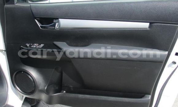 Tenga Tsaru Toyota Hilux Chena Mota in Kabwe in Zambia Tenga Tsaru Toyota Hilux Chena Mota in Kabwe in Zambia