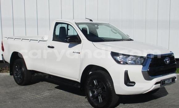 Tenga Tsaru Toyota Hilux Chena Mota in Kabwe in Zambia Tenga Tsaru Toyota Hilux Chena Mota in Kabwe in Zambia