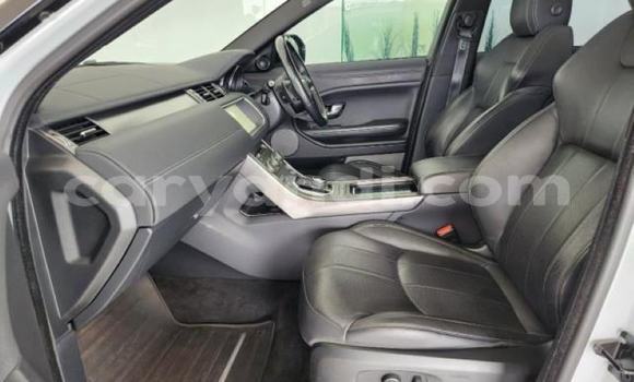 Nunua Ilio tumika Land Rover Range Rover Evoque Nyeupe Gari ndani ya Kabwe nchini Zambia Nunua Ilio tumika Land Rover Range Rover Evoque Nyeupe Gari ndani ya Kabwe nchini Zambia