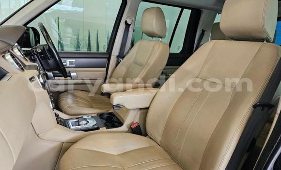 Tenga Tsaru Land Rover Discovery Bhuruu Mota in Kabwe in Zambia Tenga Tsaru Land Rover Discovery Bhuruu Mota in Kabwe in Zambia