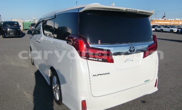 Buy Used Toyota Alphard White Car in Lusaka in Zambia Buy Used Toyota Alphard White Car in Lusaka in Zambia