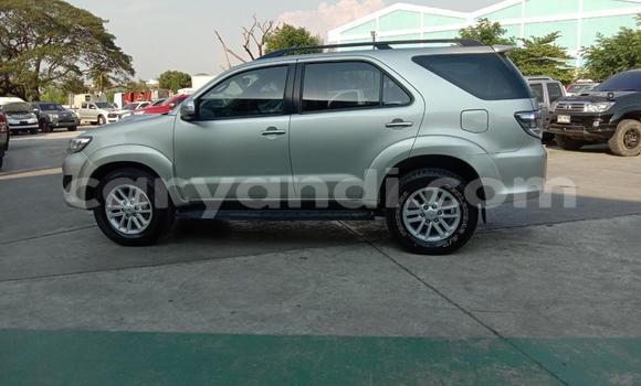 Buy Used Toyota Fortuner Silver Car in Lusaka in Zambia Buy Used Toyota Fortuner Silver Car in Lusaka in Zambia