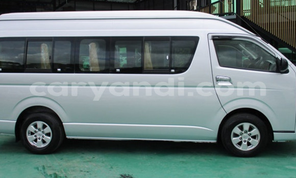 Acheter Occasion Voiture Toyota Hiace Gris à Lusaka, Zambie Acheter Occasion Voiture Toyota Hiace Gris à Lusaka, Zambie