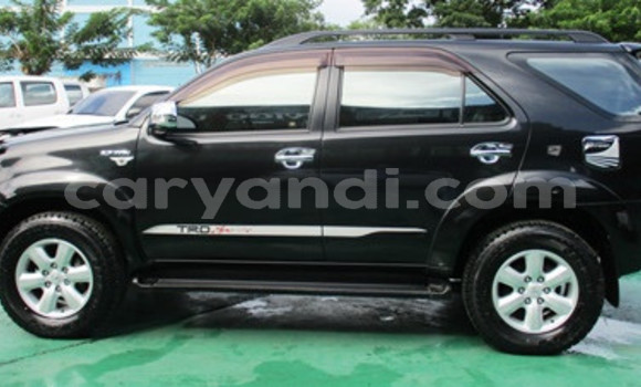 Acheter Occasion Voiture Toyota Fortuner Noir à Lusaka, Zambie Acheter Occasion Voiture Toyota Fortuner Noir à Lusaka, Zambie