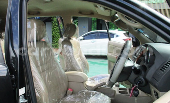 Acheter Occasion Voiture Toyota Fortuner Noir à Lusaka, Zambie Acheter Occasion Voiture Toyota Fortuner Noir à Lusaka, Zambie