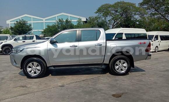 Acheter Occasion Voiture Toyota Hiluxe Revo Gris à Lusaka, Zambie Acheter Occasion Voiture Toyota Hiluxe Revo Gris à Lusaka, Zambie
