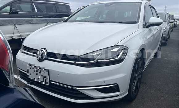 Acheter Occasion Voiture Volkswagen Golf Blanc à Lusaka, Zambie