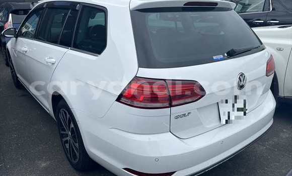 Buy Used Volkswagen Golf White Car in Lusaka in Zambia Buy Used Volkswagen Golf White Car in Lusaka in Zambia