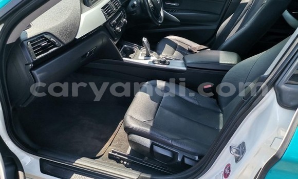 Tenga Tsaru BMW 3–Series Bhuruu Mota in Lusaka in Zambia Tenga Tsaru BMW 3–Series Bhuruu Mota in Lusaka in Zambia