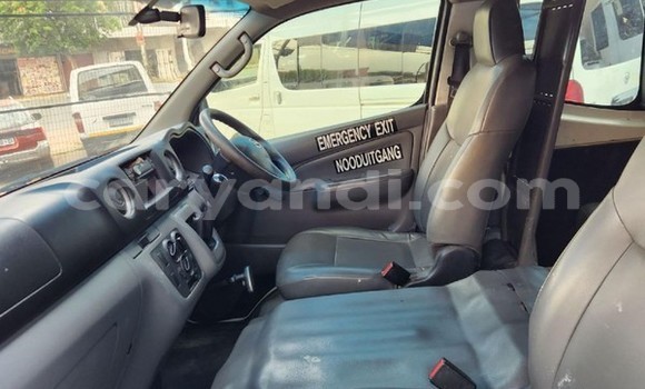Buy Used Nissan NV350 Caravan White Car in Lusaka in Zambia Buy Used Nissan NV350 Caravan White Car in Lusaka in Zambia