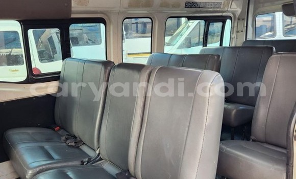 Buy Used Nissan NV350 Caravan White Car in Lusaka in Zambia Buy Used Nissan NV350 Caravan White Car in Lusaka in Zambia