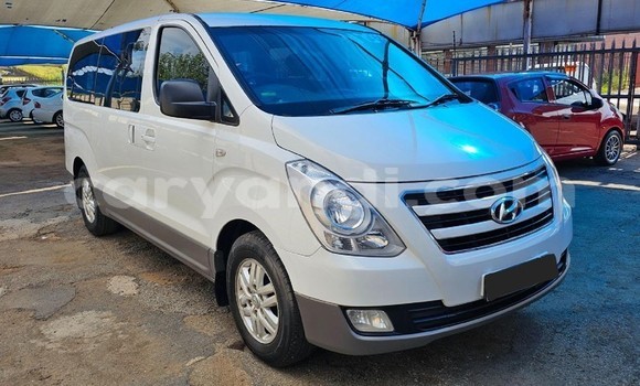 Buy Used Hyundai H1 White Car in Lusaka in Zambia Buy Used Hyundai H1 White Car in Lusaka in Zambia