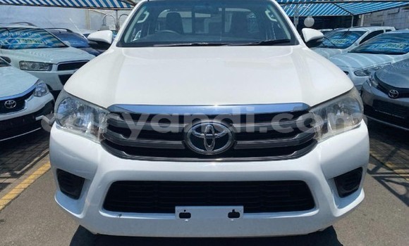 Buy Used Toyota Hilux White Car in Lusaka in Zambia Buy Used Toyota Hilux White Car in Lusaka in Zambia