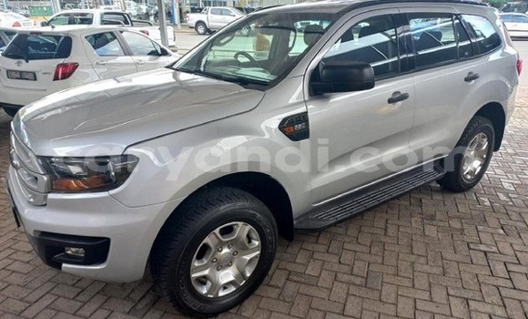 Buy Used Ford Everest Silver Car in Lusaka in Zambia