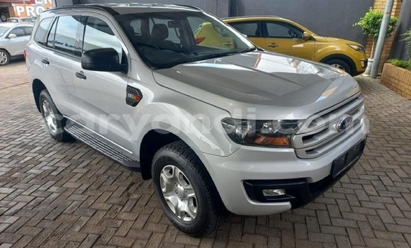 Buy Used Ford Everest Silver Car in Lusaka in Zambia Buy Used Ford Everest Silver Car in Lusaka in Zambia