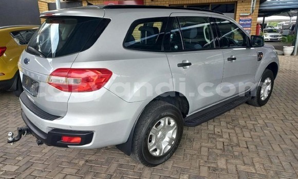 Buy Used Ford Everest Silver Car in Lusaka in Zambia Buy Used Ford Everest Silver Car in Lusaka in Zambia