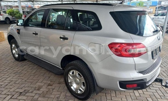 Buy Used Ford Everest Silver Car in Lusaka in Zambia Buy Used Ford Everest Silver Car in Lusaka in Zambia