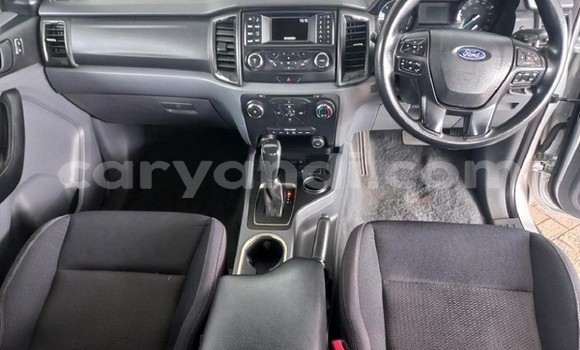 Buy Used Ford Everest Silver Car in Lusaka in Zambia Buy Used Ford Everest Silver Car in Lusaka in Zambia