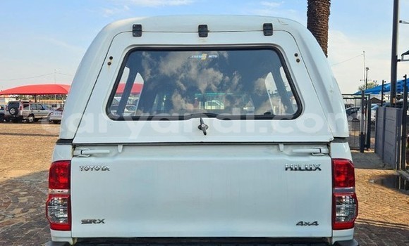 Buy Used Toyota Hilux White Car in Lusaka in Zambia Buy Used Toyota Hilux White Car in Lusaka in Zambia