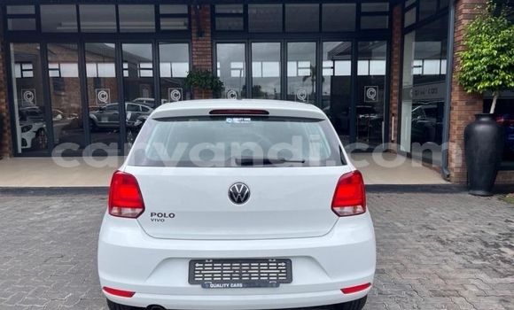 Buy Used Volkswagen Polo White Car in Kabwe in Zambia Buy Used Volkswagen Polo White Car in Kabwe in Zambia