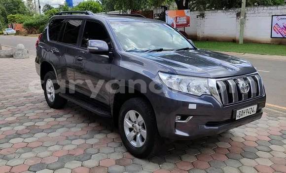 Buy Used Toyota Land Cruiser Black Car in Chingola in Zambia Buy Used Toyota Land Cruiser Black Car in Chingola in Zambia
