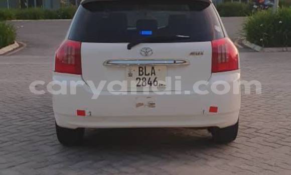 Buy Used Toyota Runx White Car in Chingola in Zambia Buy Used Toyota Runx White Car in Chingola in Zambia