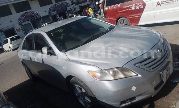 Buy Used Toyota Camry White Car in Chinsali in Northern Buy Used Toyota Camry White Car in Chinsali in Northern