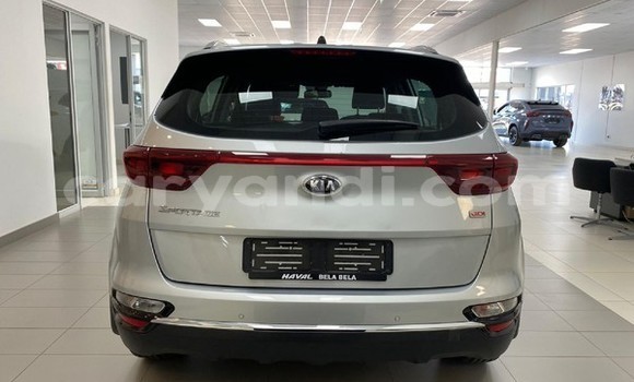 Buy Used Kia Sportage Silver Car in Lusaka in Zambia Buy Used Kia Sportage Silver Car in Lusaka in Zambia