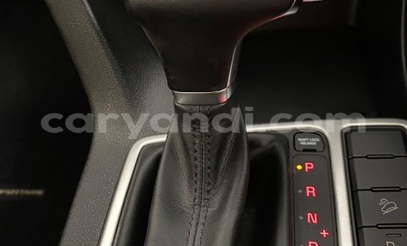 Buy Used Kia Sportage Silver Car in Lusaka in Zambia Buy Used Kia Sportage Silver Car in Lusaka in Zambia