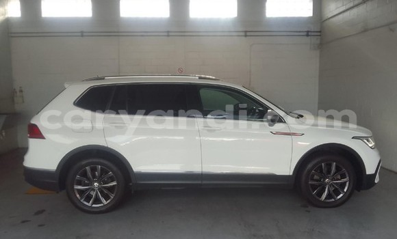 Acheter Occasion Voiture Volkswagen Tiguan Blanc à Lusaka, Zambie Acheter Occasion Voiture Volkswagen Tiguan Blanc à Lusaka, Zambie