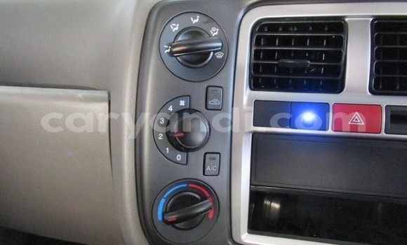 Acheter Occasion Voiture Hyundai H200 Blanc à Lusaka, Zambie Acheter Occasion Voiture Hyundai H200 Blanc à Lusaka, Zambie