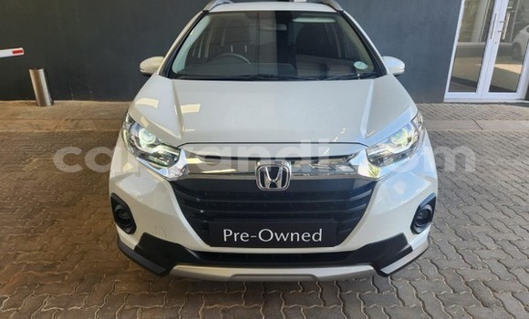 Buy Used Honda BR-V White Car in Lusaka in Zambia Buy Used Honda BR-V White Car in Lusaka in Zambia
