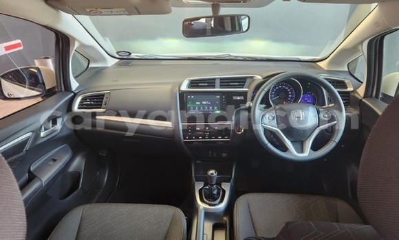 Buy Used Honda BR-V White Car in Lusaka in Zambia Buy Used Honda BR-V White Car in Lusaka in Zambia