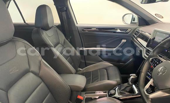 Buy Used Volkswagen T-Roc White Car in Lusaka in Zambia Buy Used Volkswagen T-Roc White Car in Lusaka in Zambia