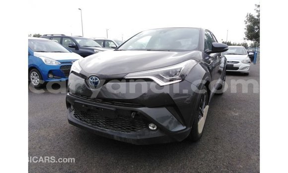 Nunua Imported Toyota C-HR Nyingine Gari ndani ya Import - Dubai nchini Zambia Nunua Imported Toyota C-HR Nyingine Gari ndani ya Import - Dubai nchini Zambia