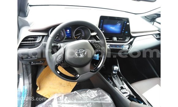 Nunua Imported Toyota C-HR Nyingine Gari ndani ya Import - Dubai nchini Zambia Nunua Imported Toyota C-HR Nyingine Gari ndani ya Import - Dubai nchini Zambia