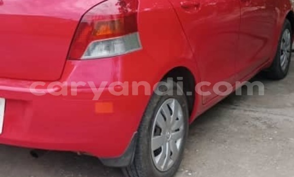 Acheter Occasion Voiture Toyota Vitz Rouge à Chinsali, Nord Acheter Occasion Voiture Toyota Vitz Rouge à Chinsali, Nord