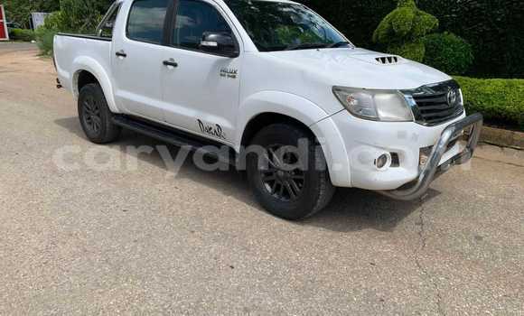 Acheter Occasion Voiture Toyota Hilux Blanc à Chililabombwe, Copperbelt Acheter Occasion Voiture Toyota Hilux Blanc à Chililabombwe, Copperbelt