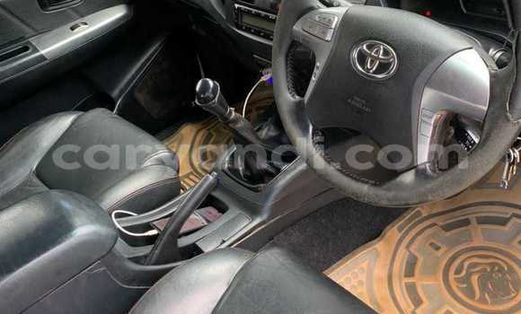 Acheter Occasion Voiture Toyota Hilux Blanc à Chililabombwe, Copperbelt Acheter Occasion Voiture Toyota Hilux Blanc à Chililabombwe, Copperbelt