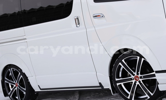 Buy Used Toyota Hiace White Car in Lusaka in Zambia Buy Used Toyota Hiace White Car in Lusaka in Zambia