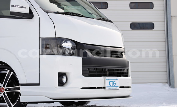 Buy Used Toyota Hiace White Car in Lusaka in Zambia Buy Used Toyota Hiace White Car in Lusaka in Zambia