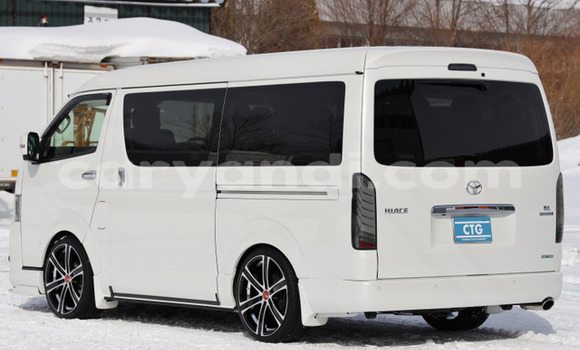 Buy Used Toyota Hiace White Car in Lusaka in Zambia Buy Used Toyota Hiace White Car in Lusaka in Zambia
